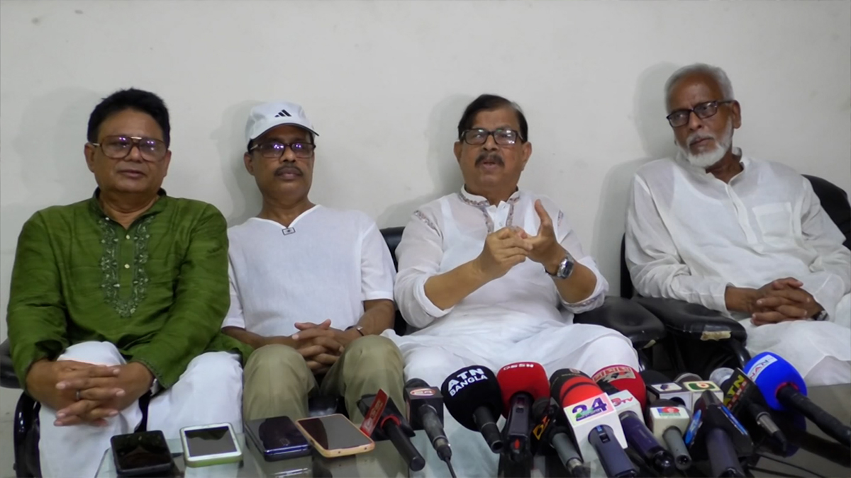 সহযোগিতা পেলে অন্তর্বর্তী সরকারের ব্যর্থ হওয়ার সুযোগ কম: মান্না