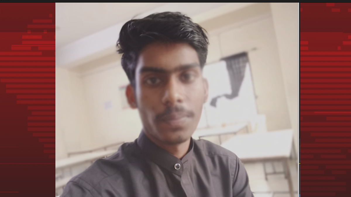 ভ্যানে লাশের স্তূপে ছিল বায়েজিদের মরদেহ, কীভাবে দিন কাটছে তার পরিবারের?