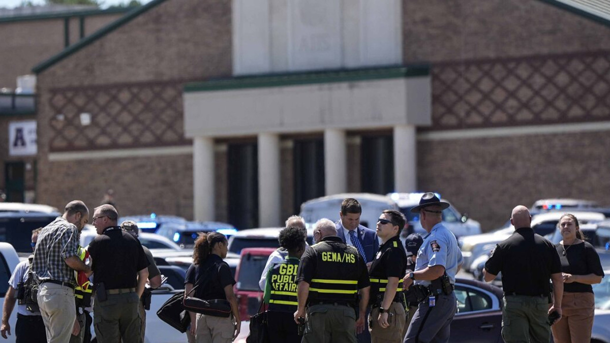 যুক্তরাষ্ট্রের জর্জিয়ায় স্কুলে বন্দুক হামলা, নিহত ৪