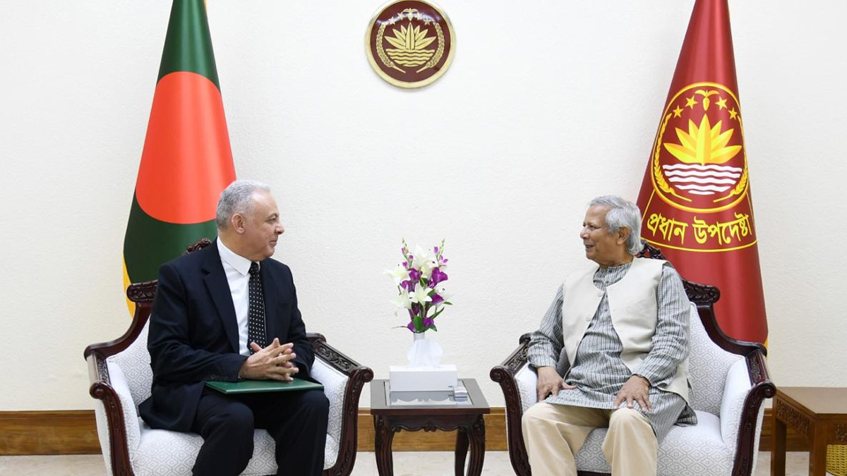 কায়রোতে ডি-৮ সম্মেলনে অংশ নিতে আমন্ত্রণ পেলেন ড. ইউনূস