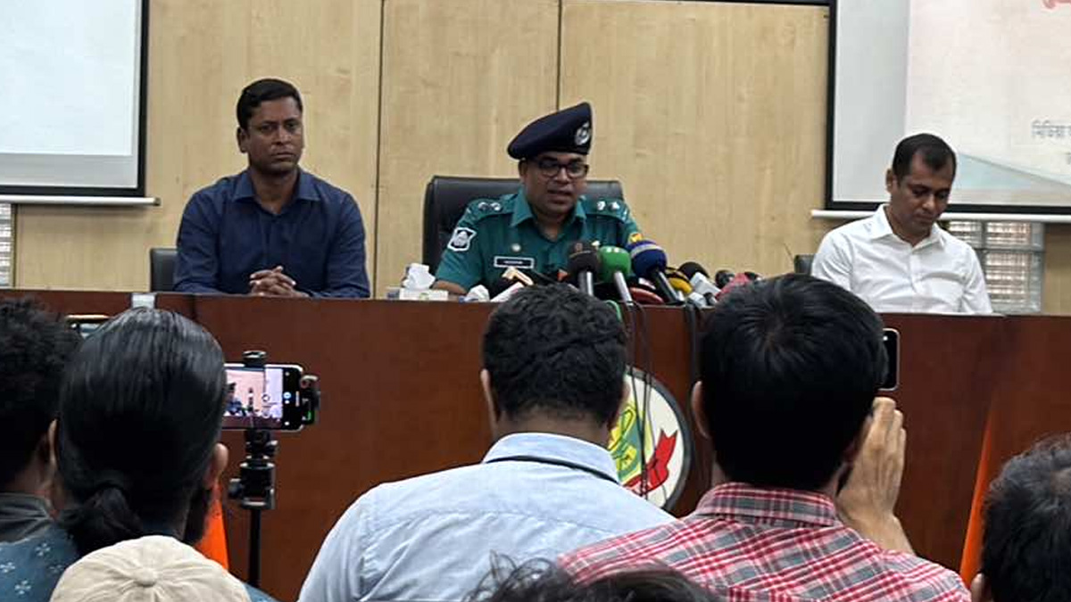 প্রায় ১৫ কোটি টাকার জাল স্টাম্প ও কোর্ট ফি তৈরি চক্রের ৪ সদস্য গ্রেফতার