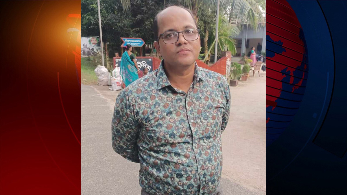 ভারতে পালানোর সময় এস আলম গ্রুপের কর্মকর্তা গ্রেফতার