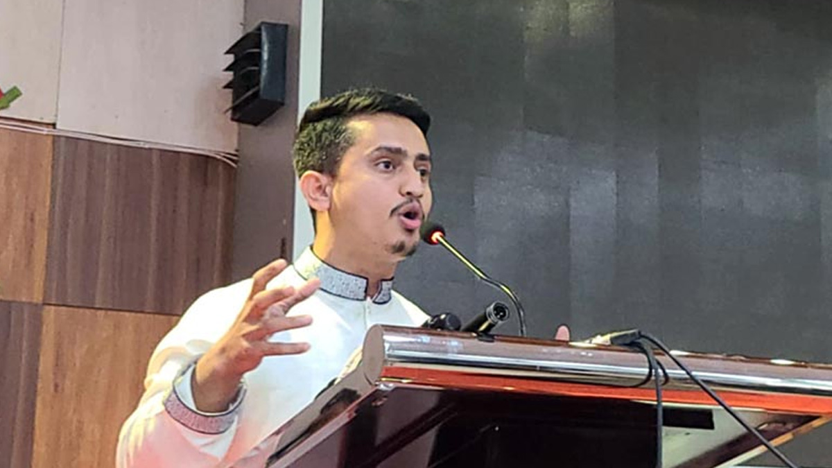 বিএনপির অপেক্ষায় শাহবাগ, তারা এলে জুলাইয়ের ঐক্য পুনঃপ্রতিষ্ঠিত হবে: সারজিস