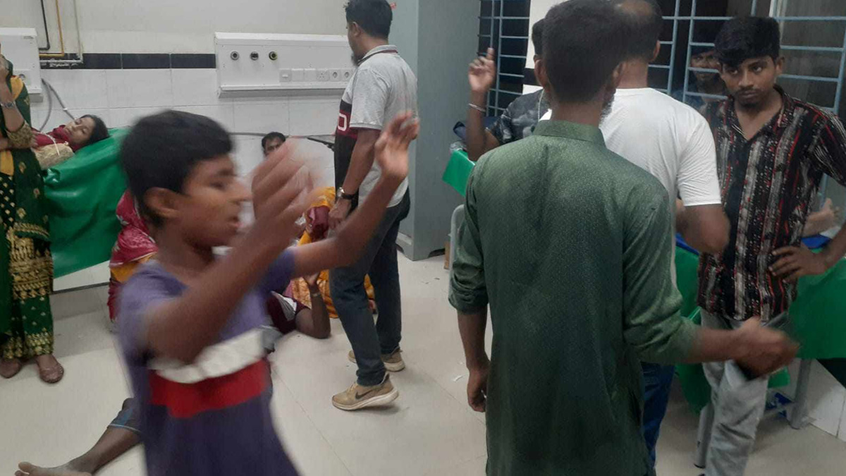 ভোলায় বিয়ের গেইটে টাকা নিয়ে সংঘর্ষ, বরসহ আহত ২৫