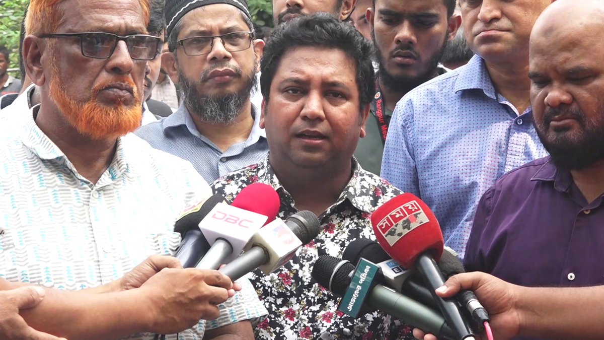 আবু সাঈদের বুক গুলিতে ঝাঝরা ছিল, জোর করে ৬ বার প্রতিবেদন পরিবর্তন করা হয়: ফরেনসিক চিকিৎসক