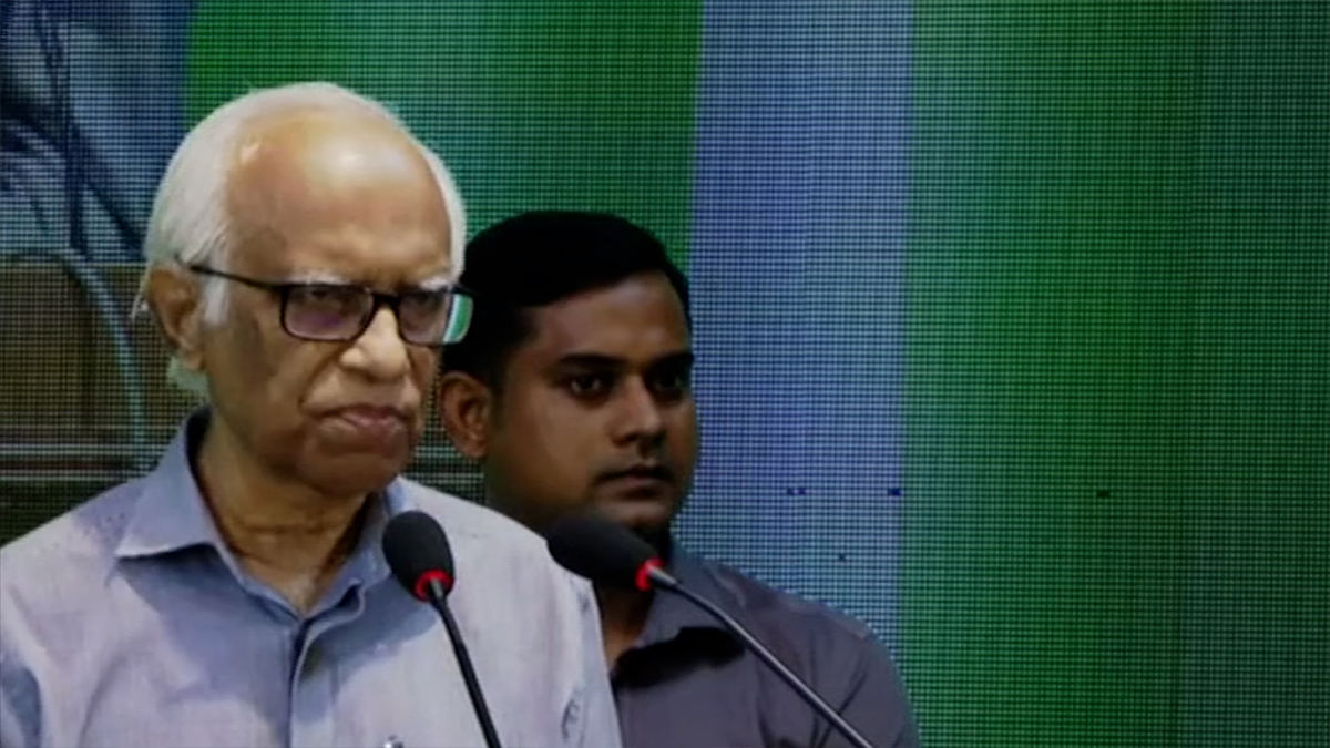 শিক্ষা উপদেষ্টা বললেন— তরুণ প্রজন্ম অপরাজনীতিতে লিপ্ত