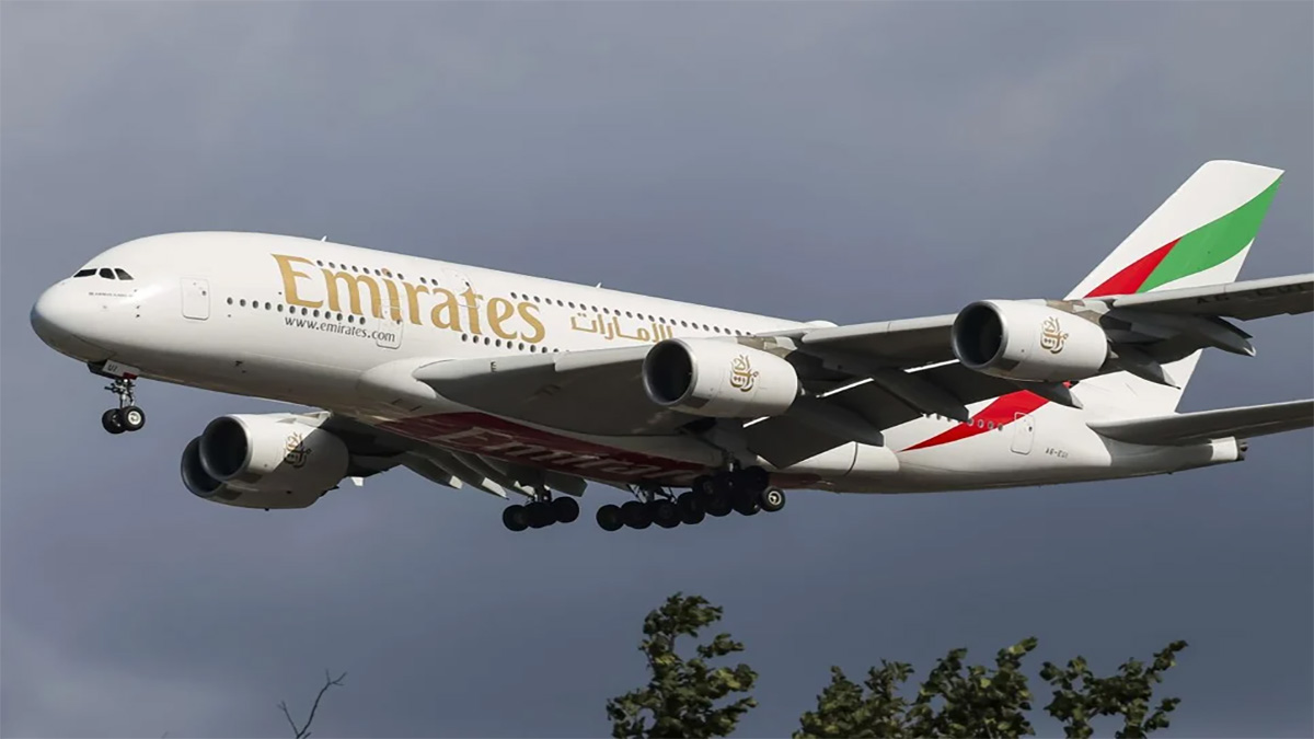 পেজার-ওয়াকিটকি বহনে নিষেধাজ্ঞা জারি এমিরেটস এয়ারলাইন্সের