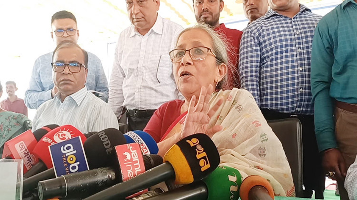 জেলেদের অনুদানের চাল বাড়ানোর ঘোষণা দিলেন মৎস্য ও প্রাণিসম্পদ উপদেষ্টা