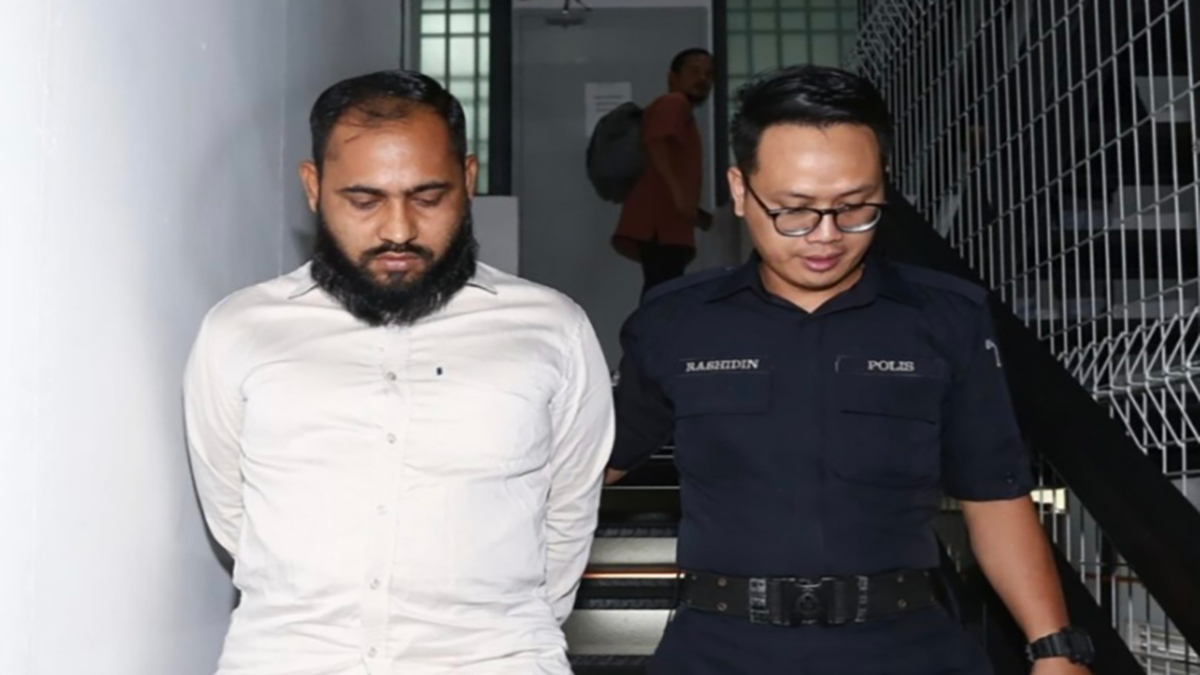 মালয়েশিয়ায় ইমিগ্রেশন কর্মকর্তাকে ঘুষ, বাংলাদেশি রেস্তোরাঁ মালিককে জরিমানা