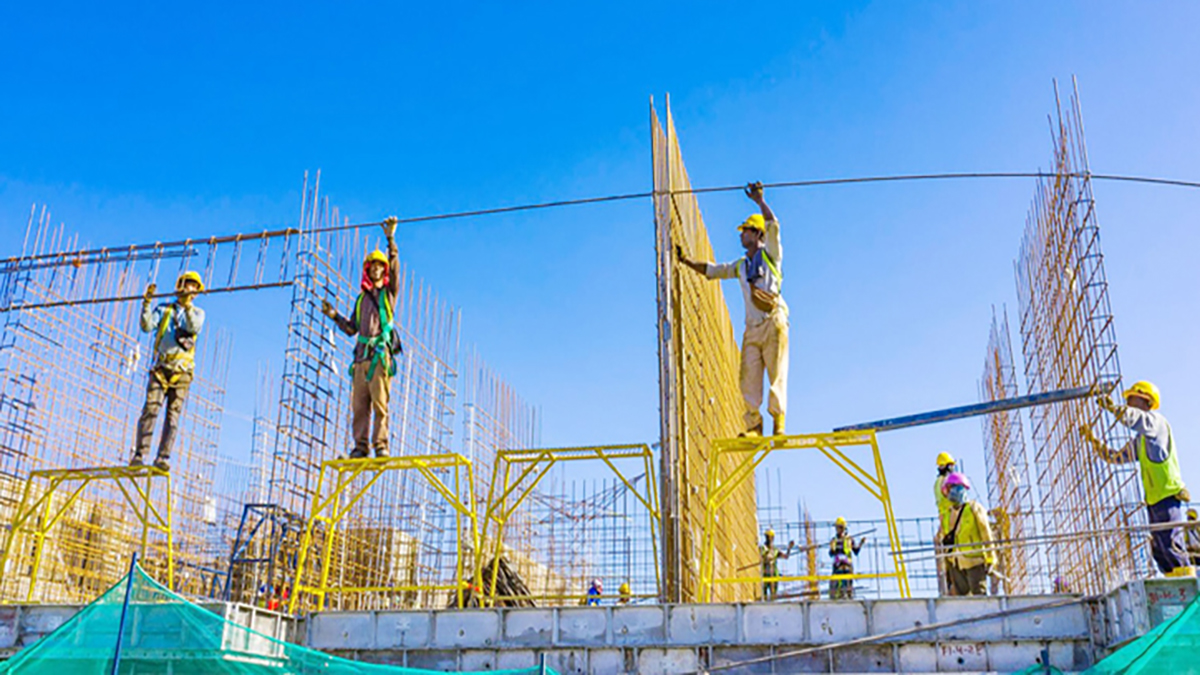 ফেব্রুয়ারি থেকে মালয়েশিয়ার শ্রমিকদের ন্যুনতম মজুরি বাড়ছে