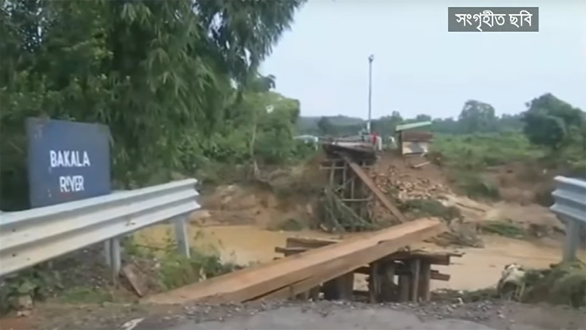 মেঘালয়ে পাহাড়ি ঢলে ১৭ জনের মৃত্যু