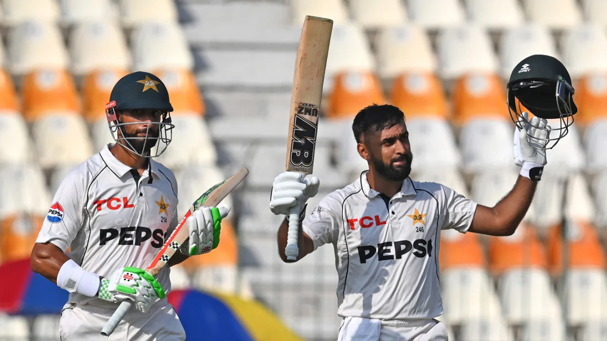 মাসুদ-শফিকের জোড়া সেঞ্চুরিতে বড় সংগ্রহের পথে পাকিস্তান, ব্যর্থতার বৃত্তেই বন্দি বাবর
