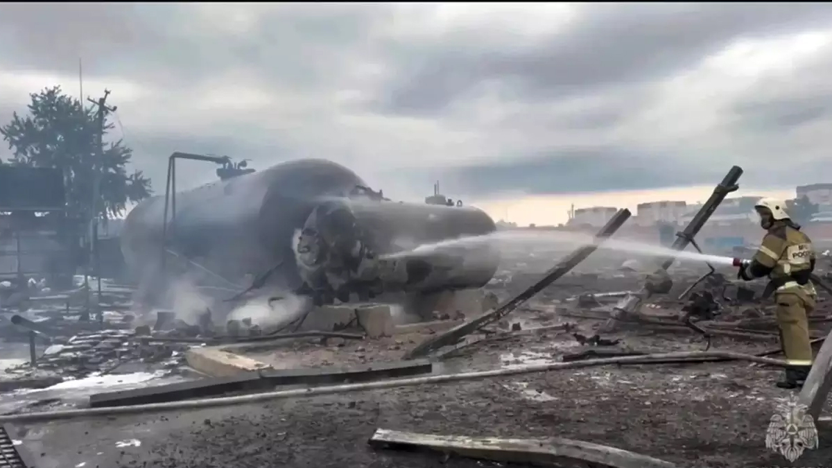 রাশিয়ার চেচনিয়ায় পেট্রোলপাম্পে বিস্ফোরণ: দুই শিশুসহ নিহত ৪