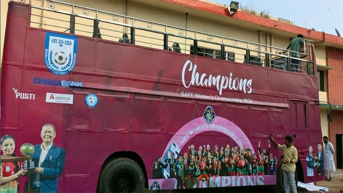 এবার বাসে চড়বে শুধু খেলোয়াড়, কর্মকর্তারা নয়