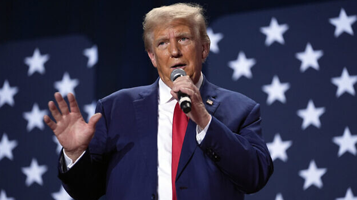 ইসরায়েলের উচিত ইরানের পারমাণবিক স্থাপনায় হামলা করা: ট্রাম্প