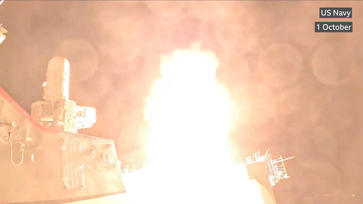 মার্কিন রণতরী দিয়ে ইরানের মিসাইল ধ্বংসের ভিডিও প্রকাশ