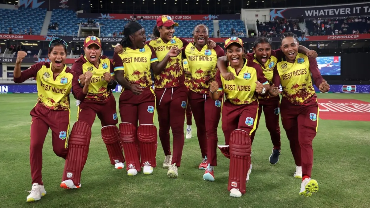 ইংল্যান্ডের বিদায় ঘণ্টা বাজিয়ে বিশ্বকাপের সেমিতে ওয়েস্ট ইন্ডিজ