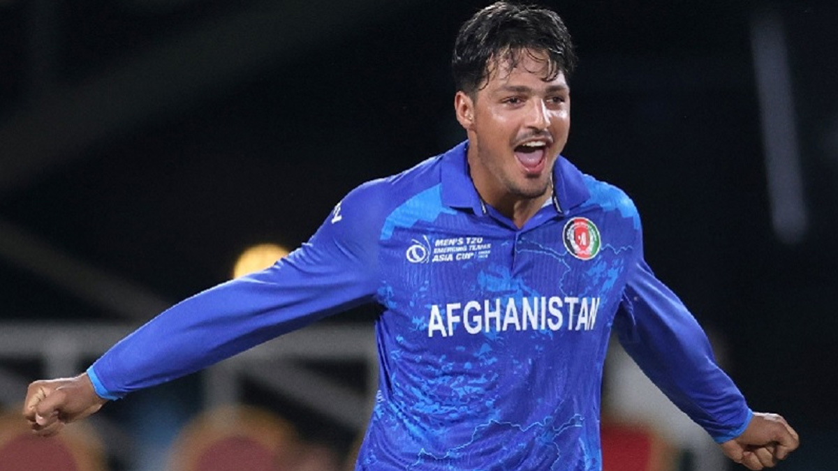 বাংলাদেশকে চমকে দেয়া গজনফর খেলবে মুম্বাই ইন্ডিয়ানসে