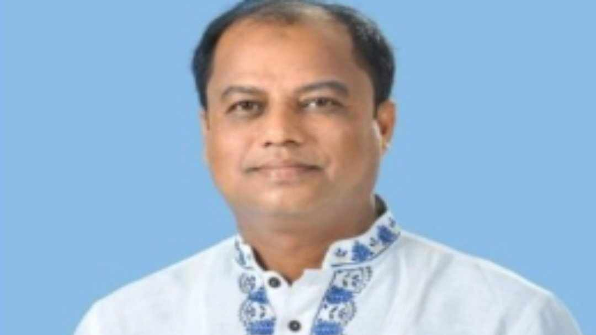 চট্টগ্রামে আ. লীগ নেতা গ্রেফতার