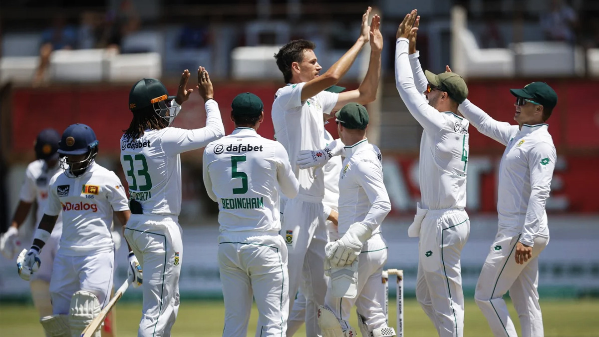 ডারবান টেস্ট: ব্যাটিং বিপর্যয়ে লঙ্কানরা, জয়ের সুবাস পাচ্ছে প্রোটিয়া শিবির