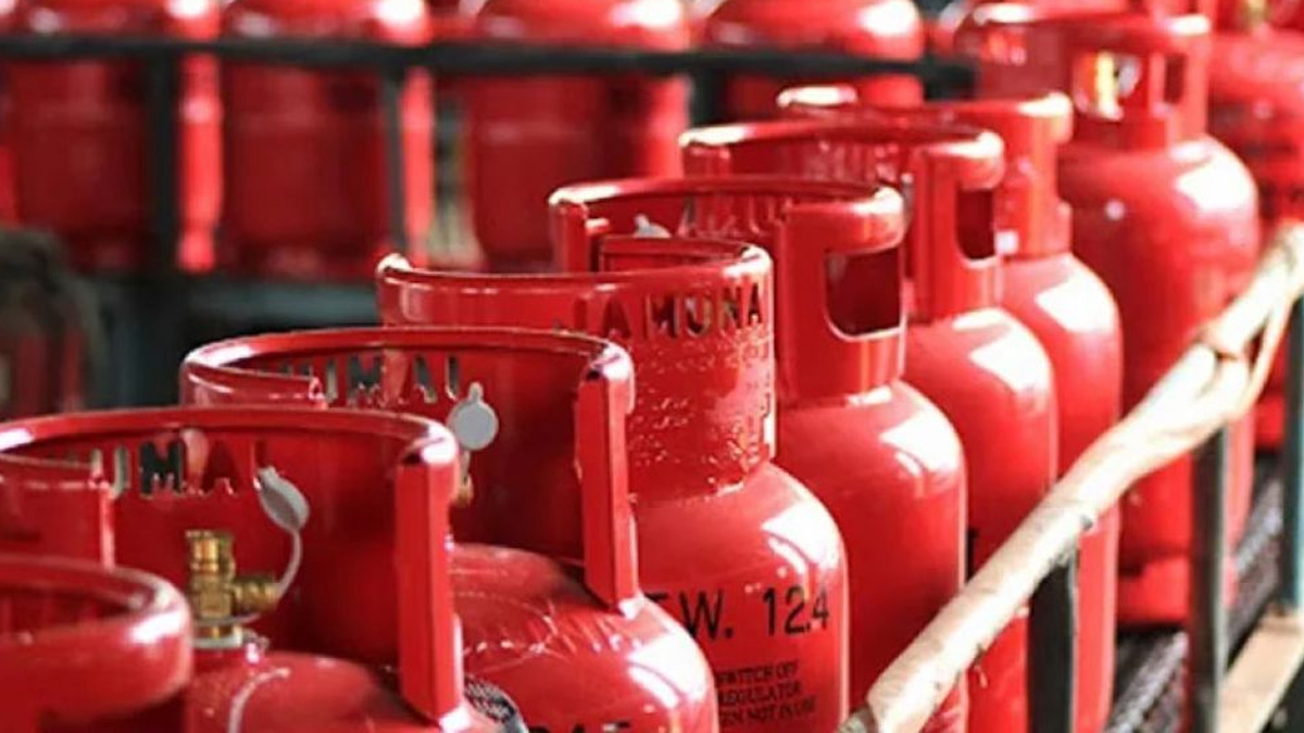 ১২ কেজি এলপিজির দাম কমলো ১ টাকা