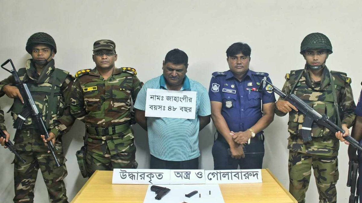 পটুয়াখালীতে পিস্তলসহ আটক বিএনপি নেতাকে বহিষ্কার