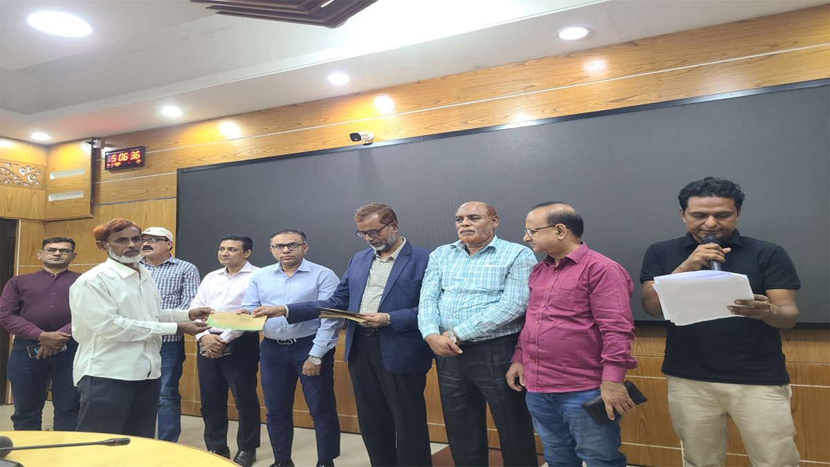 প্রবীণ সাংবাদিকদের জন্য বিশেষ পেনশন চালুর উদ্যোগ নেয়া হচ্ছে: কল্যাণ ট্রাস্টের ব্যবস্থাপনা পরিচালক