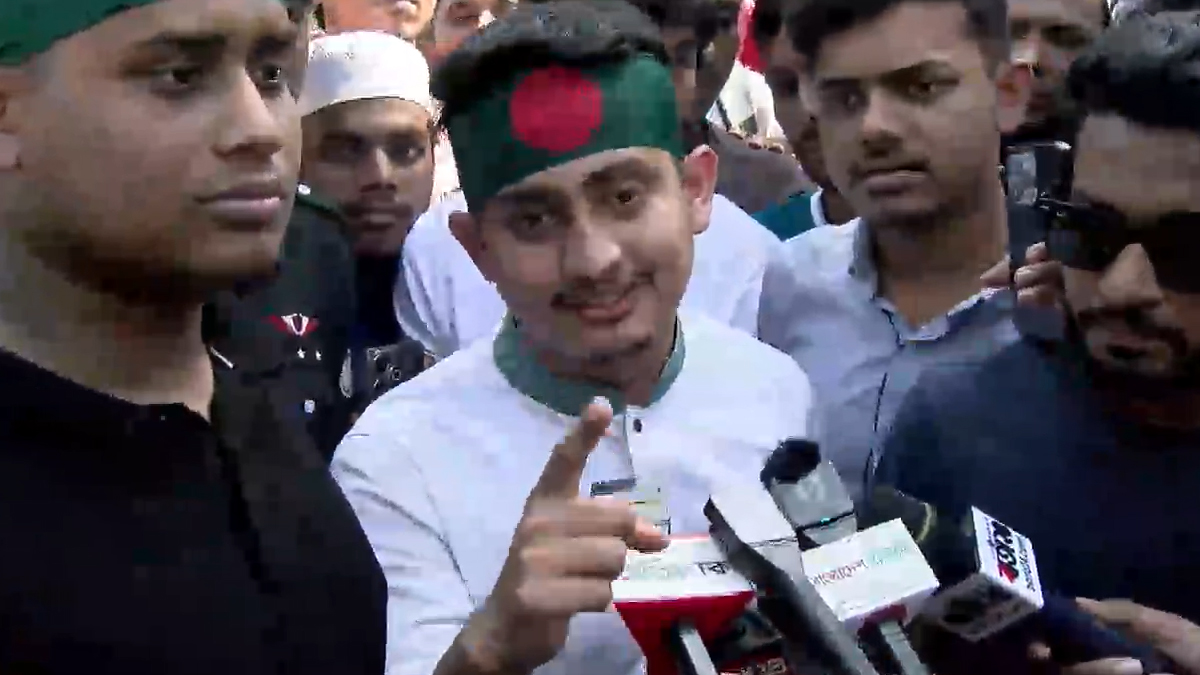 স্বৈরাচার নিপাত না যাওয়া পর্যন্ত রাজপথে থাকবে শিক্ষার্থীরা: সারজিস