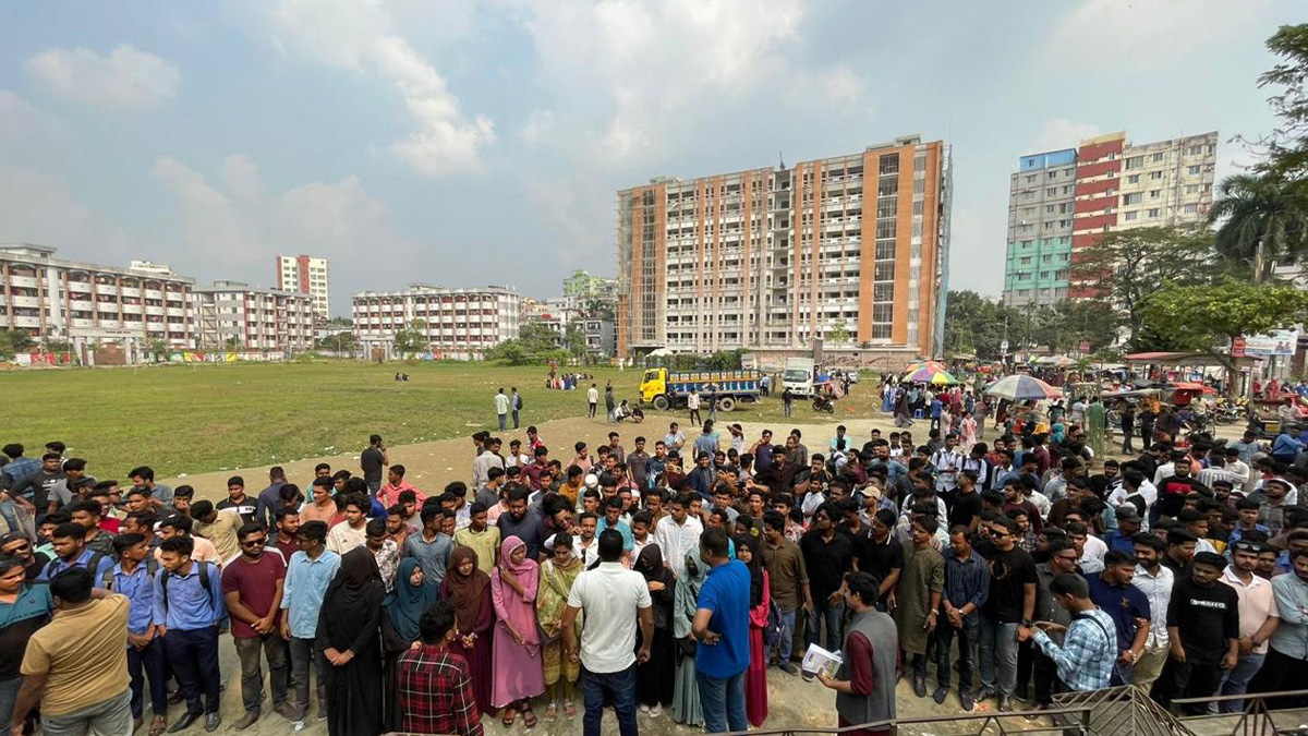 ময়মনসিংহে ৩১ দফা প্রচারণায় স্কুল-কলেজে ছাত্রদলের ক্যাম্পেইন
