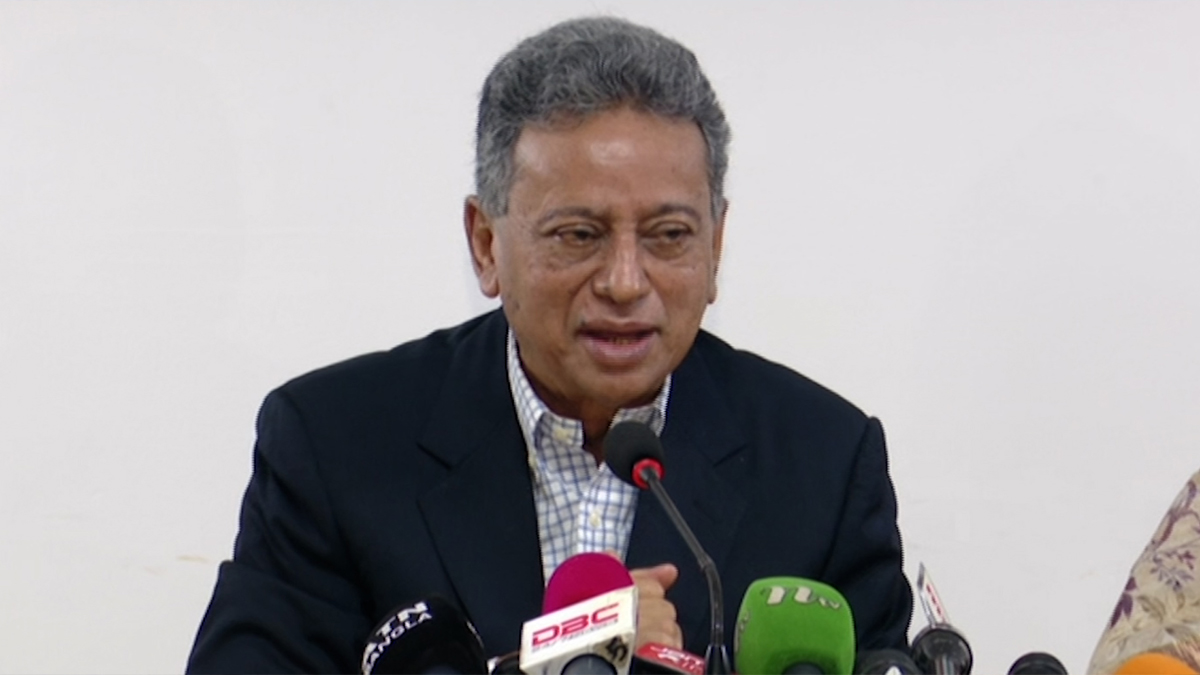 রাজনীতির মতো অর্থনীতিও গণতান্ত্রিক করতে হবে: আমীর খসরু