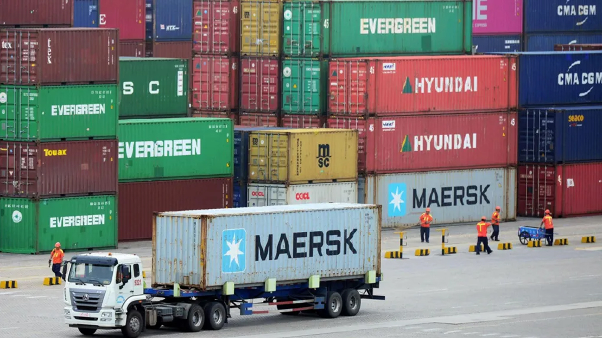 চীন-কানাডা-মেক্সিকোর ওপর ট্রাম্পের নতুন শুল্কারোপের ঘোষণায় তোলপাড়