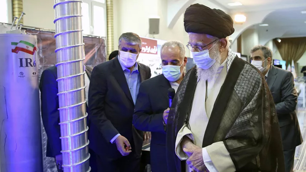 নিষেধাজ্ঞাকে তোয়াক্কা না করে পরমাণু কর্মসূচি আরও জোরদার করার ঘোষণা ইরানের