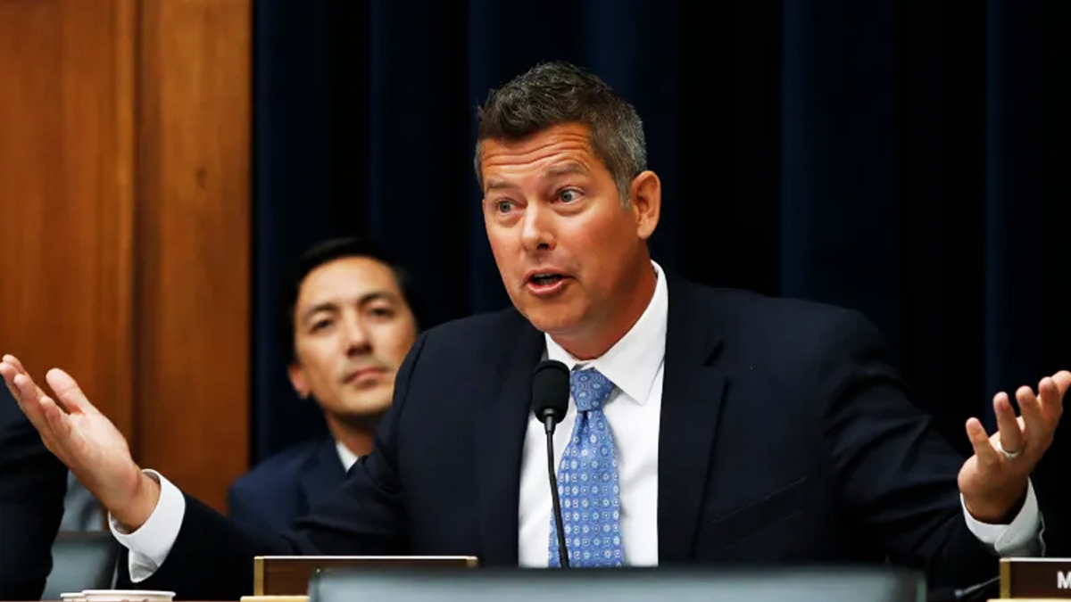 ট্রাম্প প্রশাসনের পরিবহণমন্ত্রী হচ্ছেন ফক্স নিউজের বিজনেস উপস্থাপক শন ডাফি