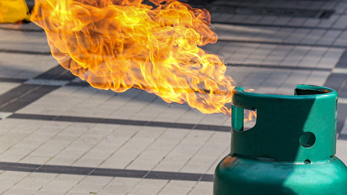 কাফরুলে গ্যাসের চুলা জ্বালাতে গিয়ে বিস্ফোরণ, নারীসহ দগ্ধ ৫