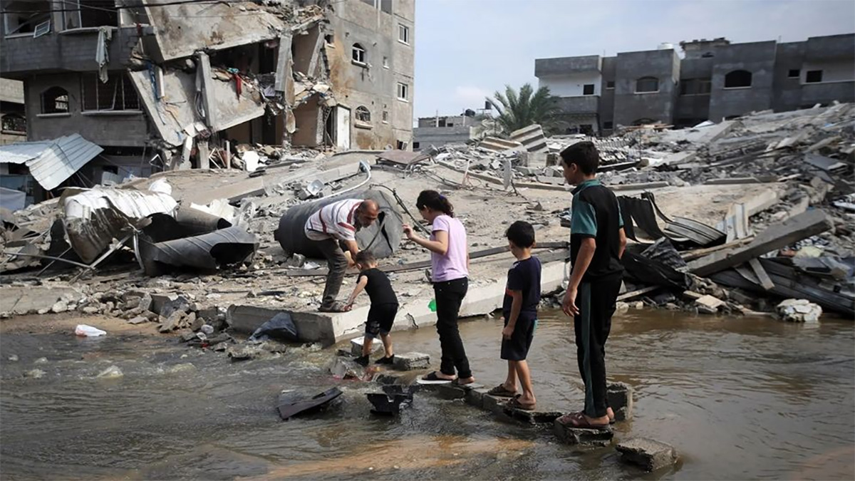 গাজাজুড়ে ইসরায়েলি হামলায় নিহত ৯৫, লেবাননে আরও ৪৫