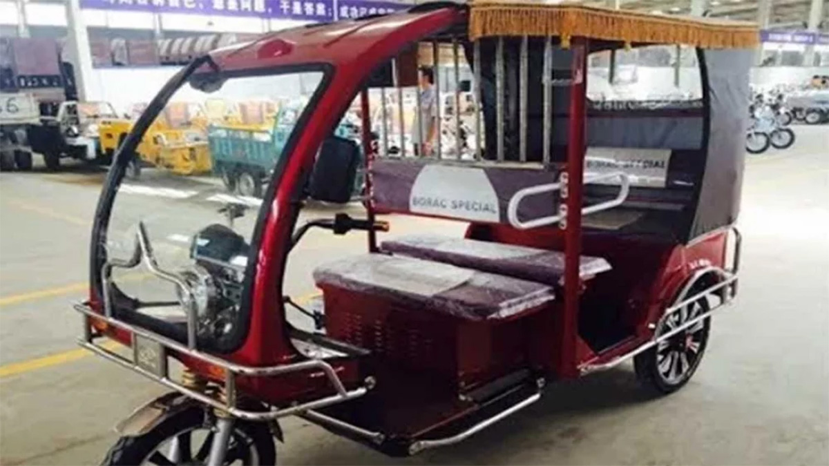 গেন্ডারিয়ায় অটোরিকশাচালক হত্যার ঘটনায় গ্রেফতার ৩