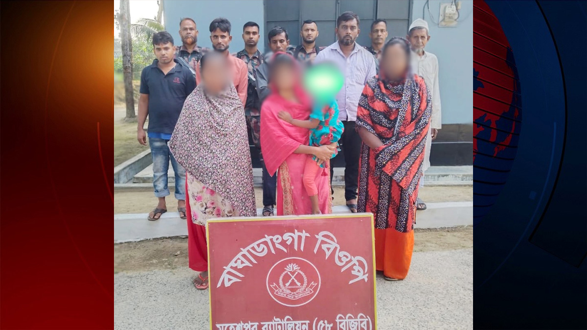 ঝিনাইদহ সীমান্ত থেকে ভারতীয় নাগরিকসহ আটক ৩৬