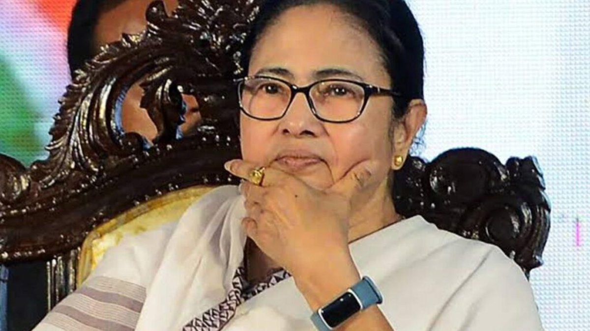 চিন্ময় ইস্যুতে নিজের অবস্থান জানালেন মমতা ব্যানার্জি