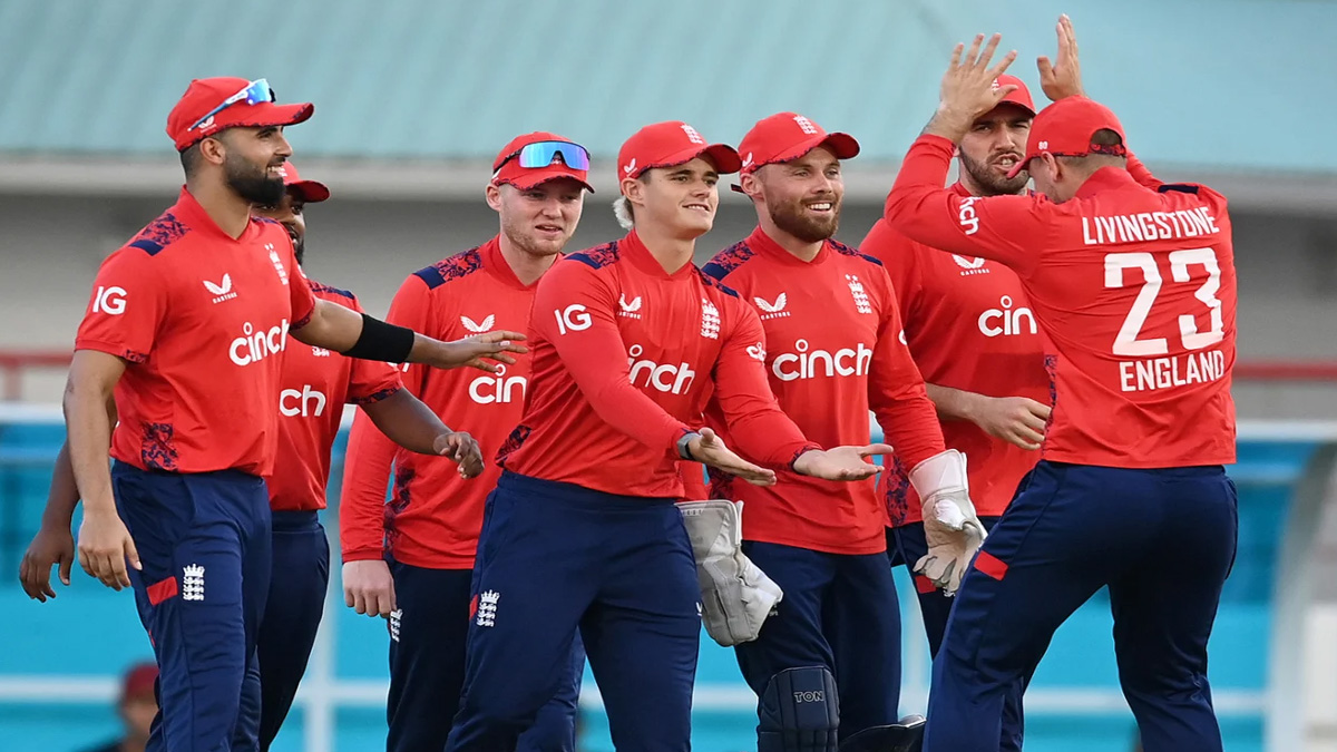 উইন্ডিজকে হারিয়ে সিরিজ দখল ইংল্যান্ডের