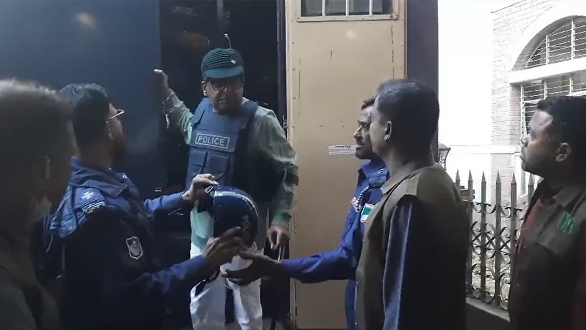 হত্যা মামলায় ৫ দিনের রিমান্ডে ঝিনাইদহ আ. লীগ নেতা সাইদুল