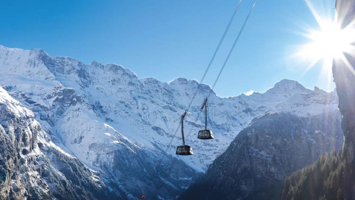 ‘বিশ্বের সবচেয়ে খাড়া’ ক্যাবল কার চালু হলো সুইজারল্যান্ডে