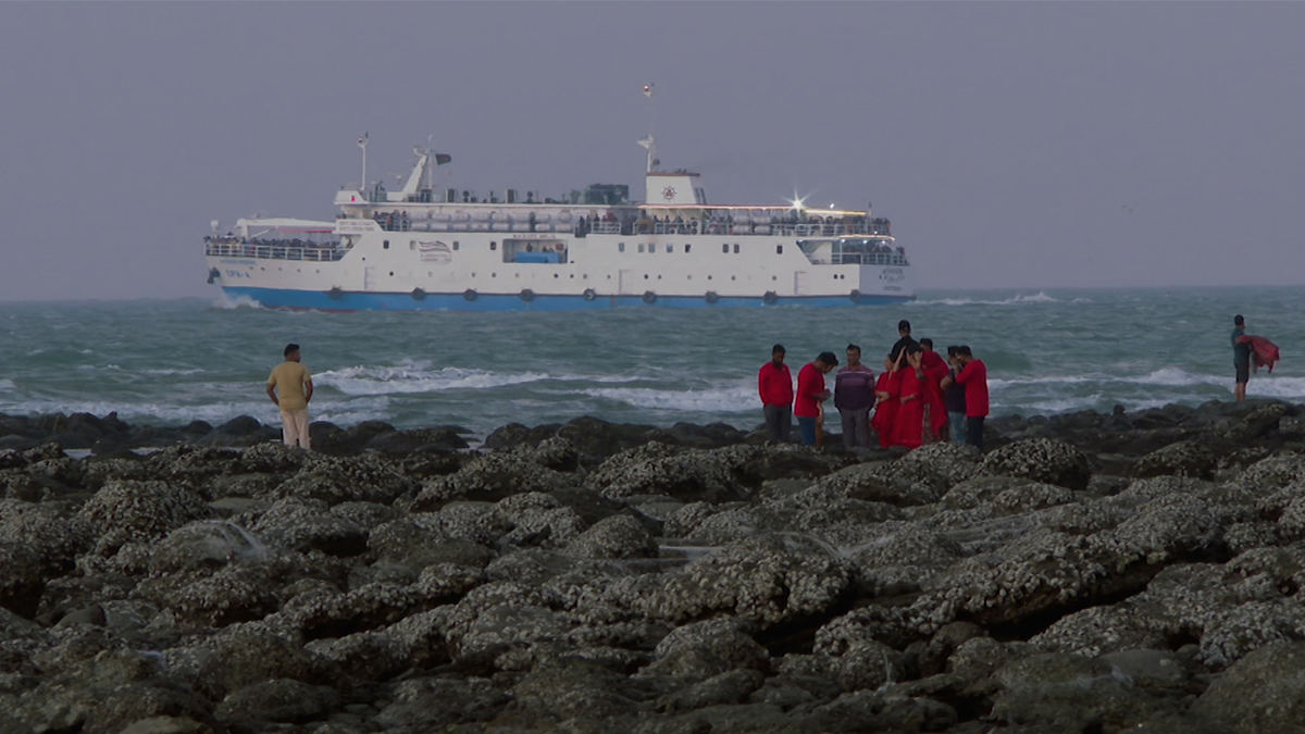 নানা বিধি-নিষেধে সেন্টমার্টিনে আশঙ্কাজনক হারে কমেছে পর্যটক সংখ্যা