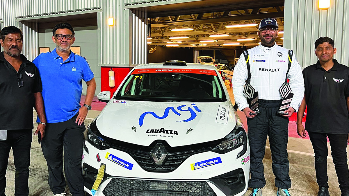 রেনাল ক্লিও কাপে রেসার অভিকের বাজিমাত