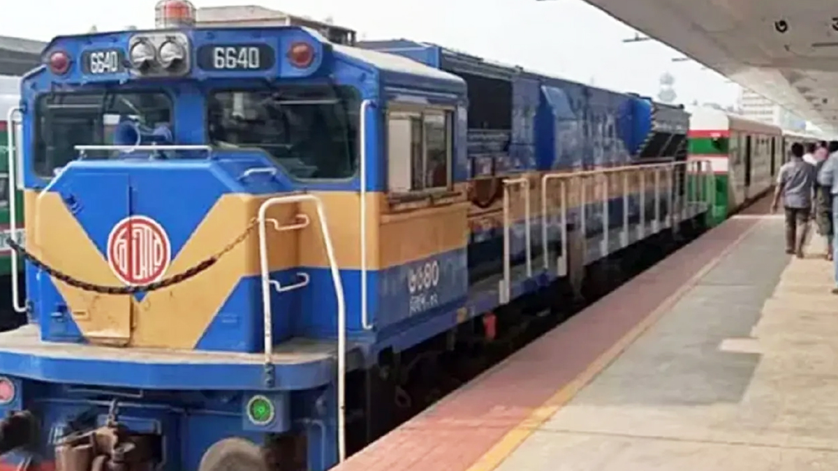 পদ্মা সেতু হয়ে খুলনা-ঢাকা-বেনাপোল রুটে নতুন ট্রেন, জানা গেল ভাড়া ও চলাচলের সময়