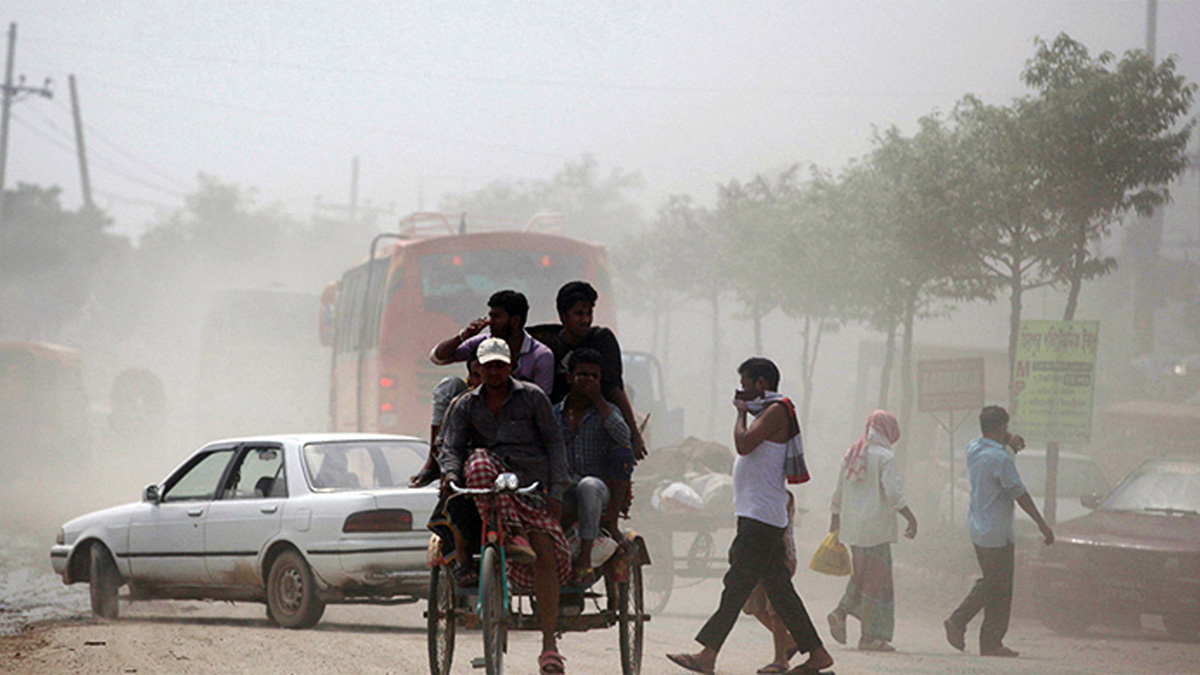 ‘অস্বাস্থ্যকর’ ঢাকার বাতাস, দূষণের বৈশ্বিক তালিকায় চতুর্থ