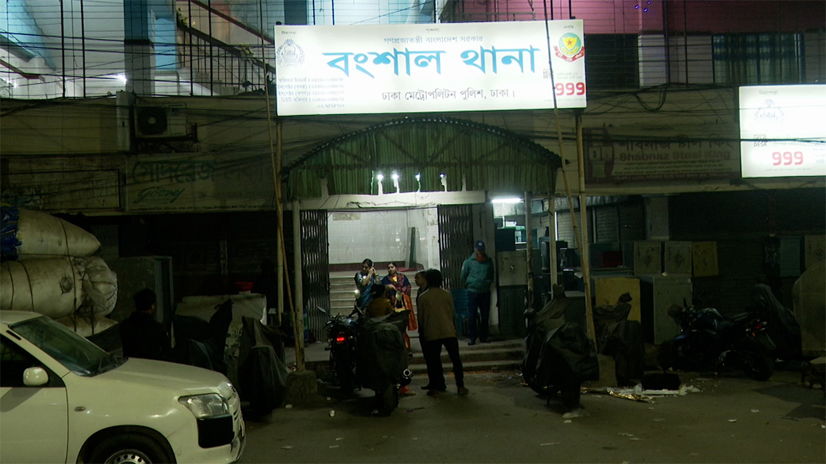 বংশালে স্বামীর হাতুড়ির আঘাতে গৃহবধূর মৃত্যু