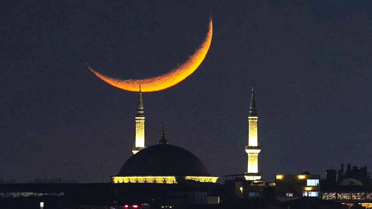 আজ পবিত্র শবে মেরাজ