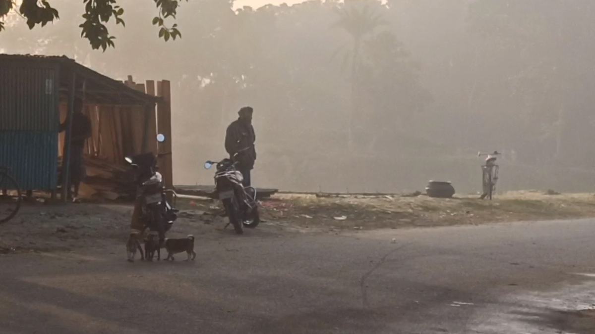 চুয়াডাঙ্গায় কিছুটা বেড়েছে তাপমাত্রা, কমেনি শীত