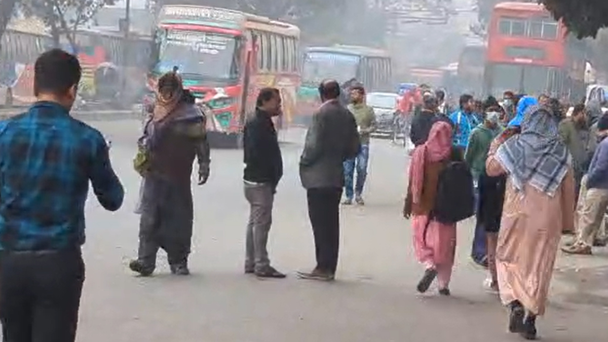 শীতের ঘায়ে এবার বৃষ্টির থাবা, যা জানালো আবহাওয়া অফিস
