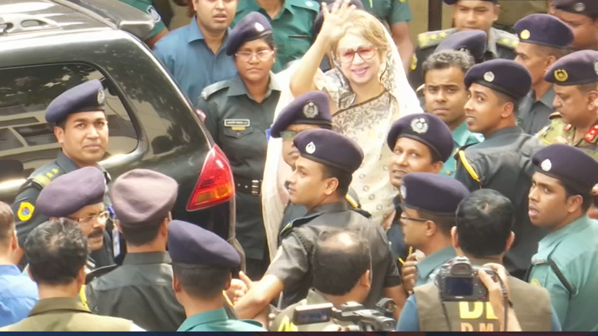 জিয়া অরফানেজ ট্রাস্ট মামলা: খালাস পেলেন খালেদা জিয়া